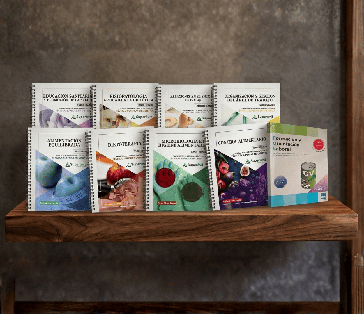 Pack de 9 libros Superávit en estantería